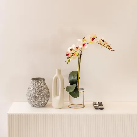 شقة Cro.lo Modern Retreat